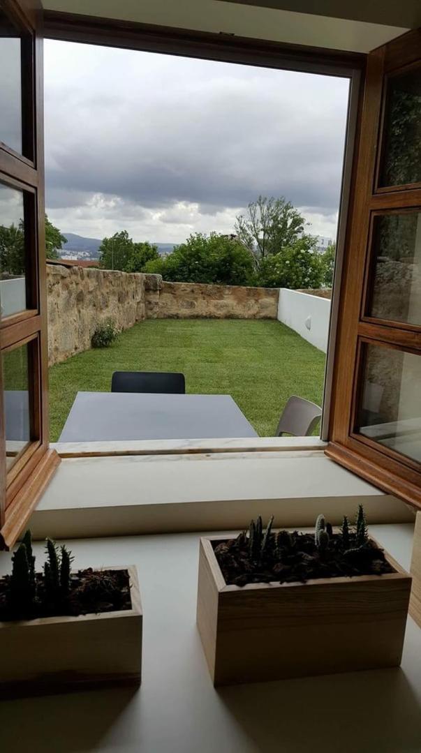 Guestready - Catorze De Outubro Houses II Вила-Нова-ди-Гая Экстерьер фото